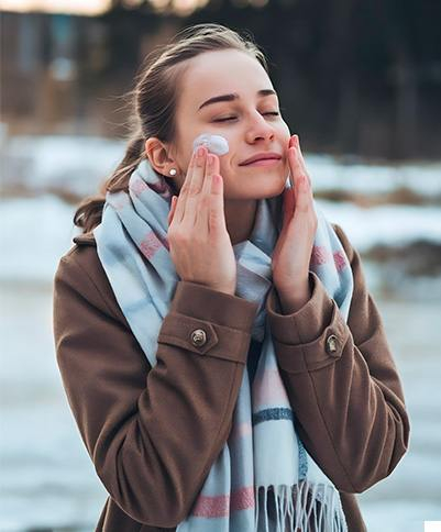 Protector solar en otoño e invierno: por qué no debes dejarlo nunca
