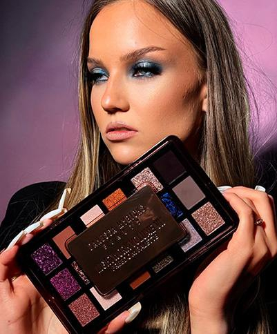 Maquillaje Soft Glam para cenas de empresa: guía fácil para un look elegante