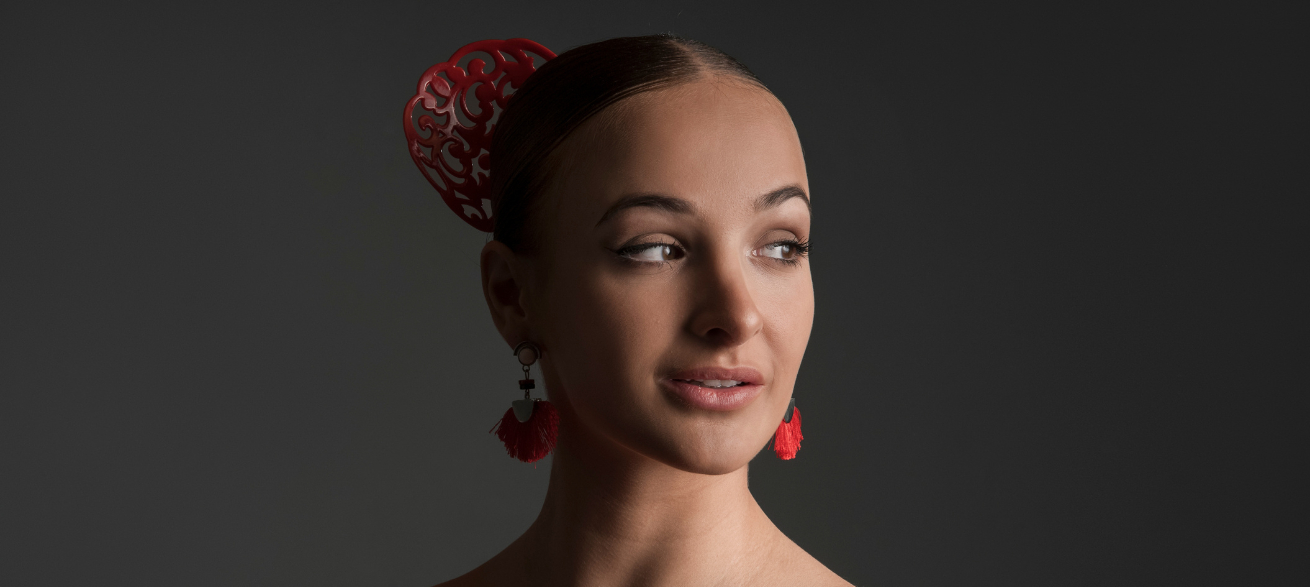 Maquillaje de feria: looks de flamenca, color y larga duración