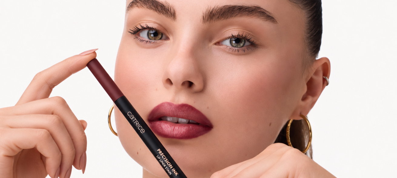 Labios XL sin relleno: el truco del overlining + gloss
