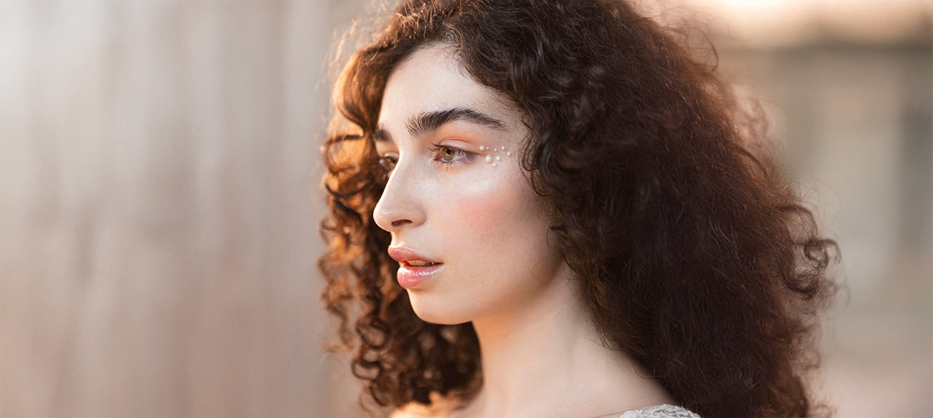 Pasos para recrear un Wet Look Makeup