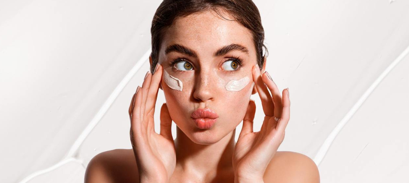 Imprescindibles para cuidar la piel grasa: productos y rutinas que sí funcionan