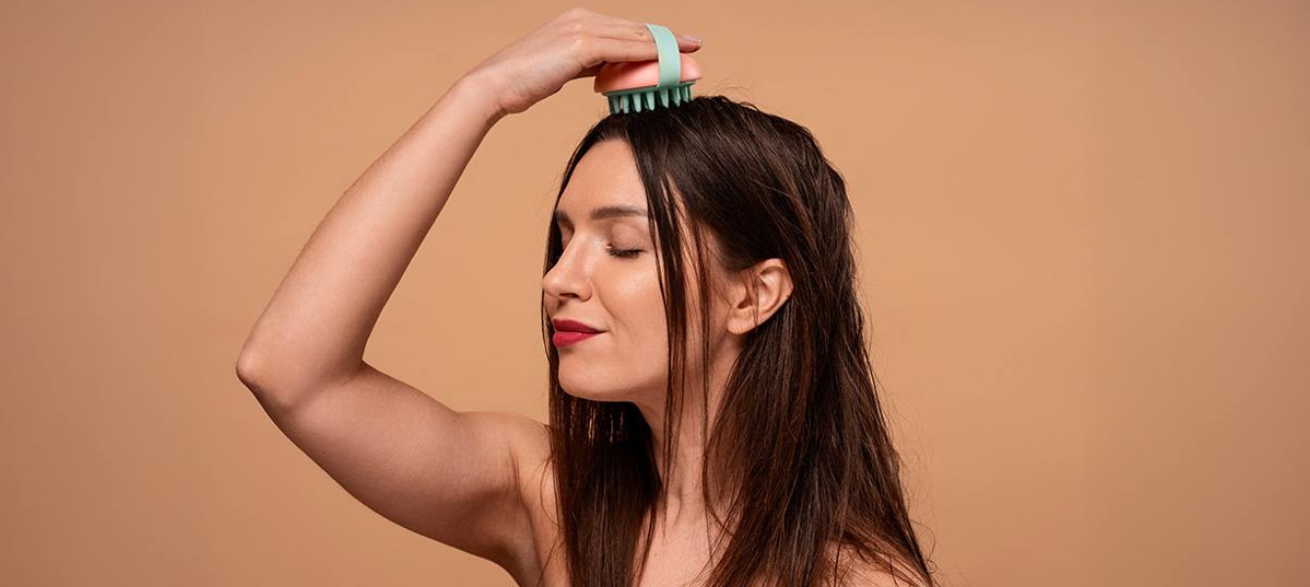 Mejores champús para pelo graso que sí funcionan (y no resecan)