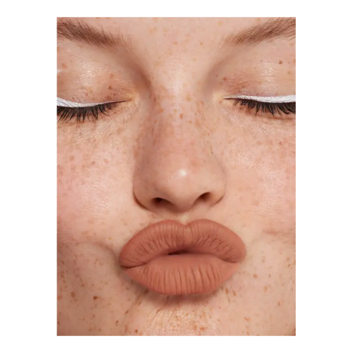 about-face - Perfilador de labios Matte Fix - 11: Baby Be Good