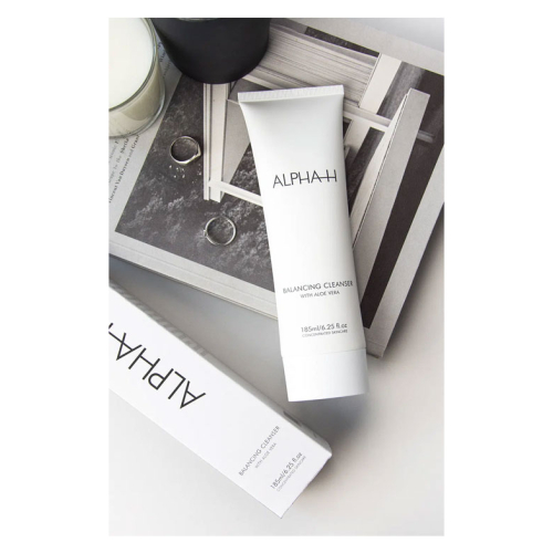 Alpha-H - Limpiador con aloe vera Balancing Cleanser