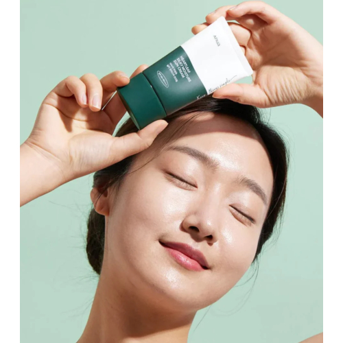 Anua - Protector solar facial Heartleaf Silky Moisture SPF50+ PA++++
