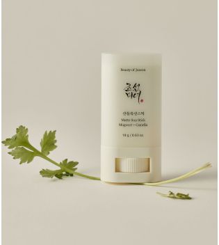 Beauty of Joseon - Protector solar facial SPF50+ Matte sun stick: Mugwort + Camilia