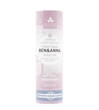 Ben & Anna - Desodorante Sensitive en stick Papertube - Flor de Cerezo japonés
