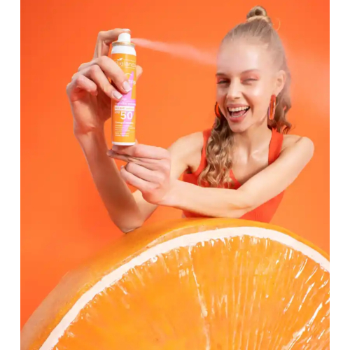 Bielenda - *Recharge* - Bruma facial iluminadora SPF50