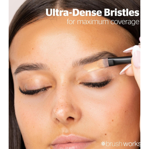 Brushworks - Pincel de ojos Flat Eye - Nº 18