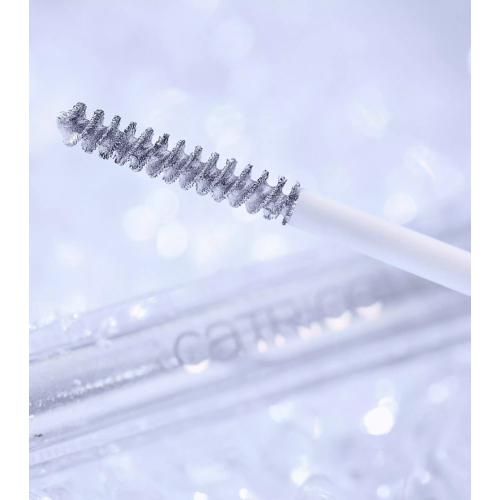 Catrice - *Arctic Illusion* - Fijador de cejas con glitter Arctic Blink