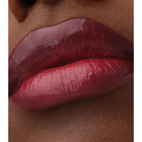 Catrice - Bálsamo labial Bare Glow - 030: Dark Ruby Red