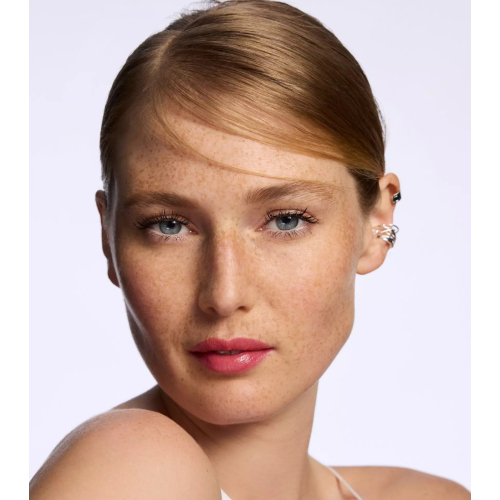 Catrice - Bálsamo labial Care In Colours - 040: Hot Take