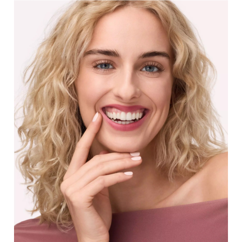 Catrice - Barra de labios Blur-Real 040: Muted Romance