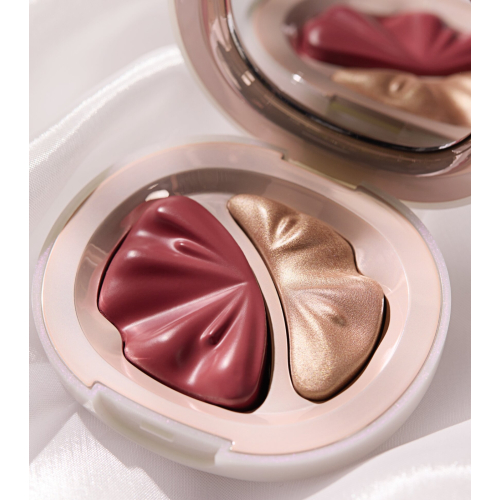 Catrice - *Brides & Besties* - Duo colorete e iluminador - C02: Glow Down The Aisle