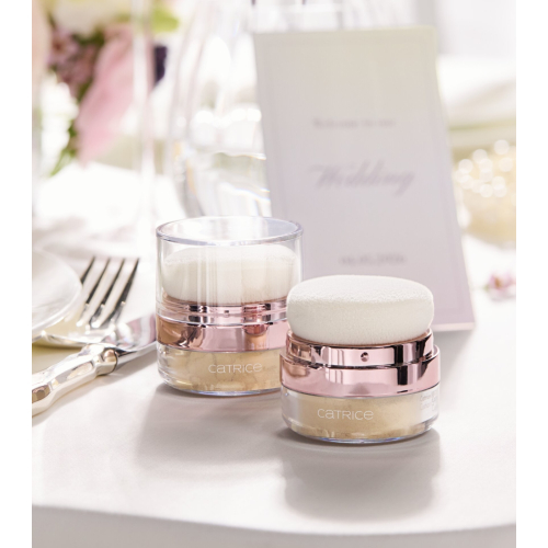 Catrice - *Brides & Besties* - Iluminador corporal en polvo Dream Cushion