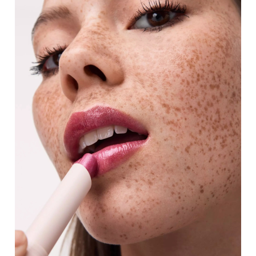 Catrice - Brillo de labios en stick Diamond Glaze - 030: Too Glam To Give A Damn