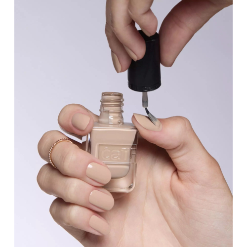 Catrice - Esmalte de uñas Gel Affair - 010: Lost My Camel In The Desert