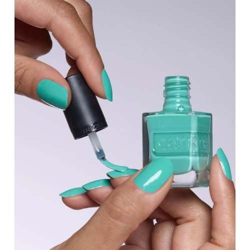 Catrice - Esmalte de uñas Gel Affair - 031: Electric Turquoise