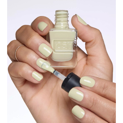 Catrice - Esmalte de uñas Gel Affair - 032: Drunk On Pistachio