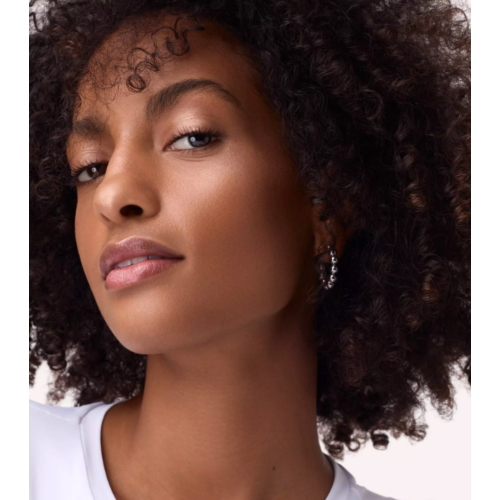 Catrice - Iluminador líquido More Than Glow - 030: Golden Silk