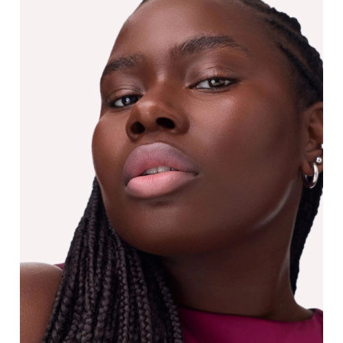 Catrice - Labial efecto crema polvo Blur-Real Lip - C040: Berry Dusk