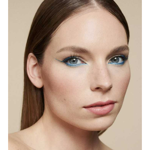 Catrice - Máscara de pestañas voluminizadora Boost Up - 010: Deep Black