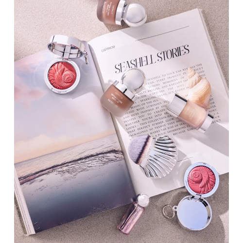 Catrice - *Seashell Stories* - Stick iluminador corporal Goldplay