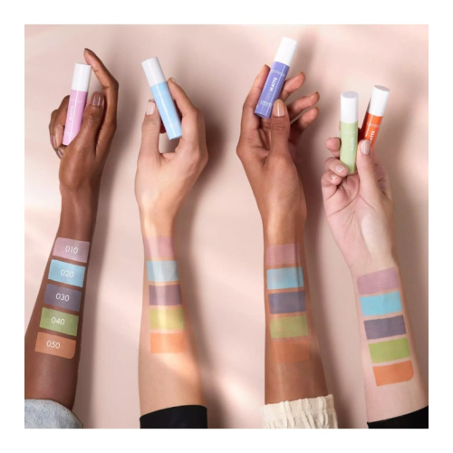 Catrice - Sombra de ojos líquida Deep Matte - 020: Blue Breeze