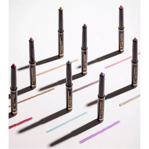 Catrice - Sombra de ojos Stick Aloe Vera - 060: Cranberry Crush