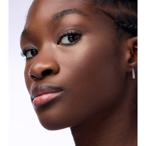 Catrice - Tinte iluminador líquido All Over Glow Tint - 040: Bronze It