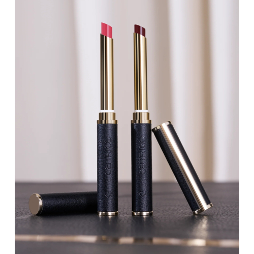 Catrice - *Valentine Who?* - Bálsamo labial Lip Wrap Glow Balm - 02: You Own It, Honey