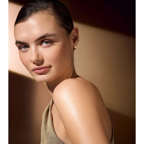 Catrice - *Wonder Woman* - Aceite corporal con shimmer - 010: Goddess