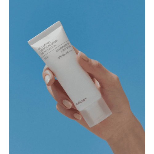 Celimax - *Oil Control* - Protector solar facial Light Sunscreen SPF50+ PA++++