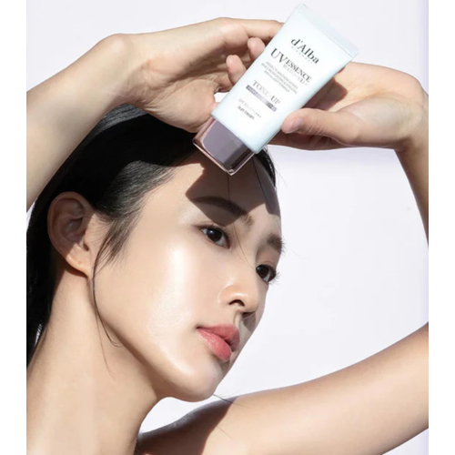 D'Alba - Protector solar facial Tone-Up SPF50+ PA++++ - Purple Correcting