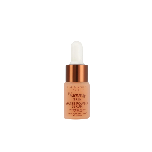 Danessa Myricks Beauty - Prebase matificante Water Powder Serum - Tamaño viaje