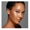 Danessa Myricks - Iluminador líquido para rostro y cuerpo Illuminating Veil - Radiance