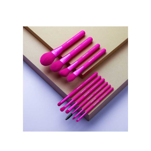 Eigshow - *Into You* - Set de brochas (10 piezas) - Magenta