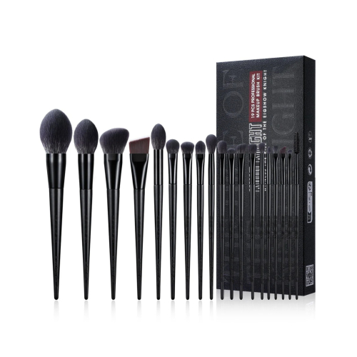 Eigshow - *King Knight* - Set 19 brochas de maquillaje - Witness the Rise