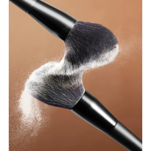 Eigshow - *King Knight* - Set 19 brochas de maquillaje - Witness the Rise