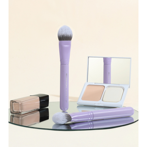 Eigshow - *Purple* - Brocha para base de maquillaje - F628P