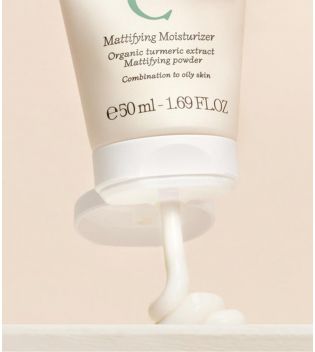 Embryolisse - Crema facial matificante para pieles mixtas a grasas con extracto de Cúrcuma