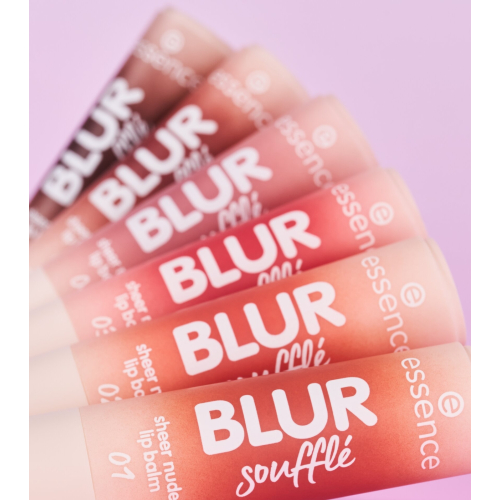 essence - Bálsamo labial Blur Soufflé - 03: Nude Rose