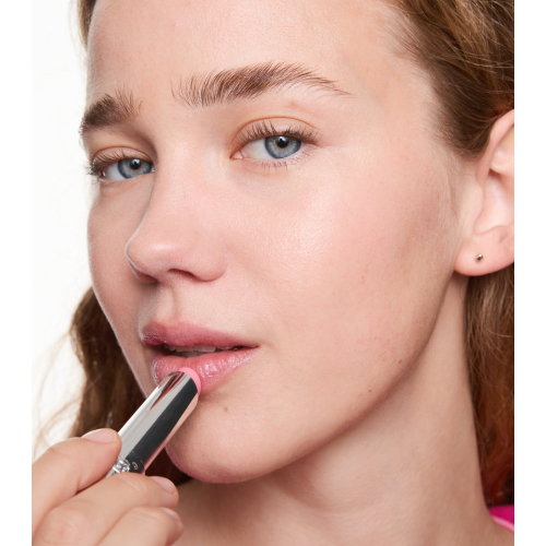 essence - Bálsamo labial Hydra Kiss - 02: Cotton Kiss