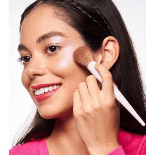 essence - Brocha para colorete e iluminador