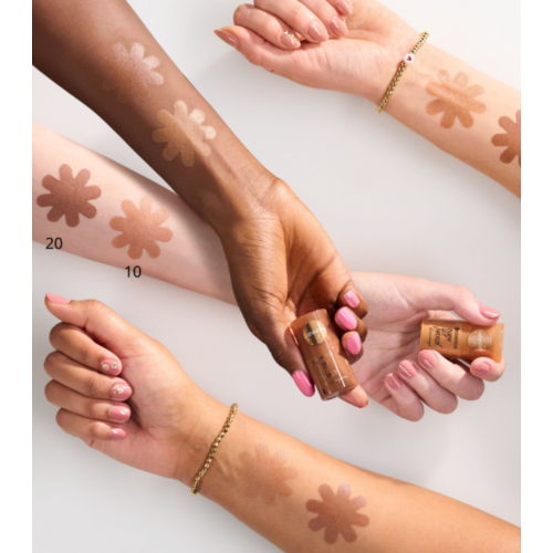 essence - Bronceador en stick Baby Got Bronze Shimmering - 10: Golden Hour