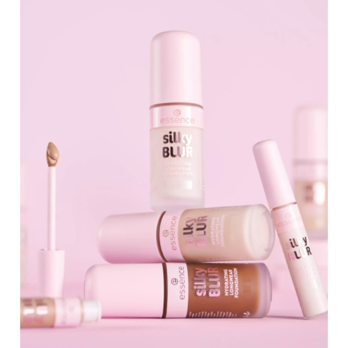 essence - Corrector Silky Blur Hydrating Longwear - 90