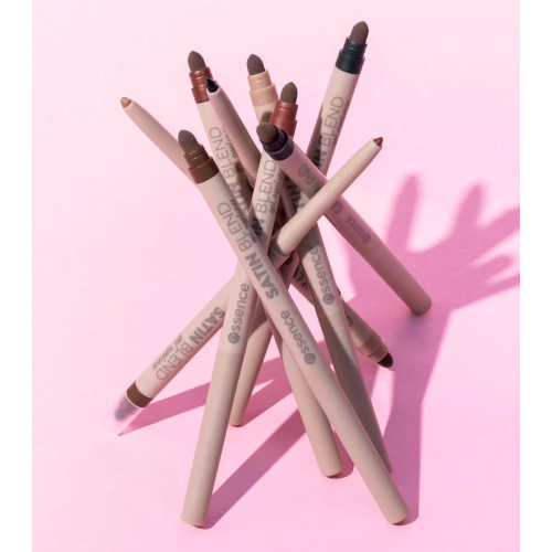 essence - Delineador de ojos en gel Satin Blend - 05: Rich Burgundy