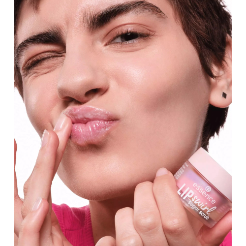 essence - Exfoliante labial Lip Swirl