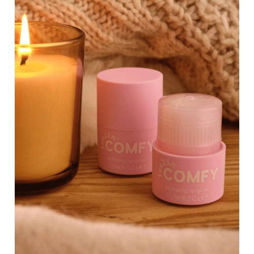 essence - *Feelin' Comfy* - Brillo de labios voluminizador